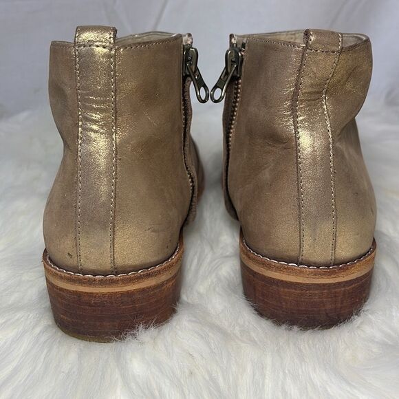Fortress Of Inca Gold Leather Low Heel Booties Sz 7 - Picture 3 of 8
